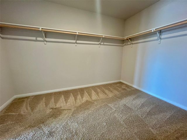 211 Addison PL, Lockhart, TX 78644