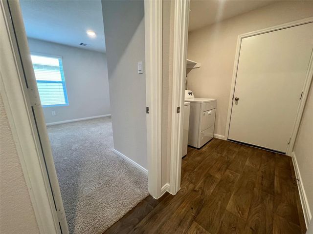 211 Addison PL, Lockhart, TX 78644