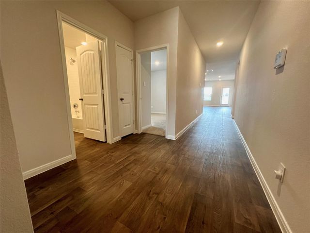 211 Addison PL, Lockhart, TX 78644