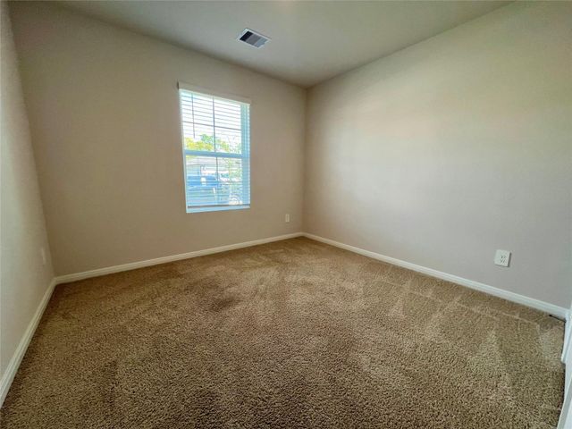 211 Addison PL, Lockhart, TX 78644