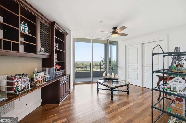 700 Park Regency Place NE 1907, Atlanta, GA 30326