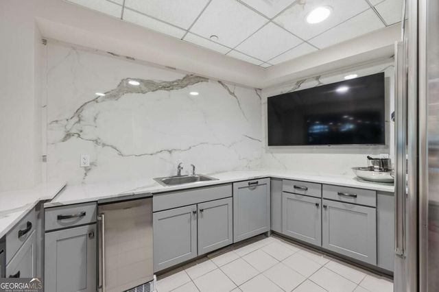 700 Park Regency Place NE 1907, Atlanta, GA 30326