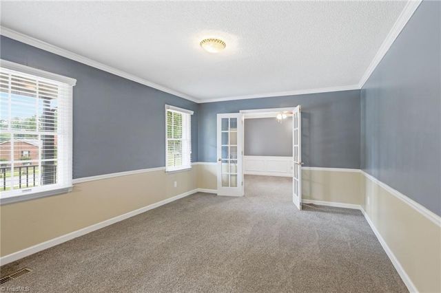 1744 Huntington Woods Court, Winston-salem, NC 27103