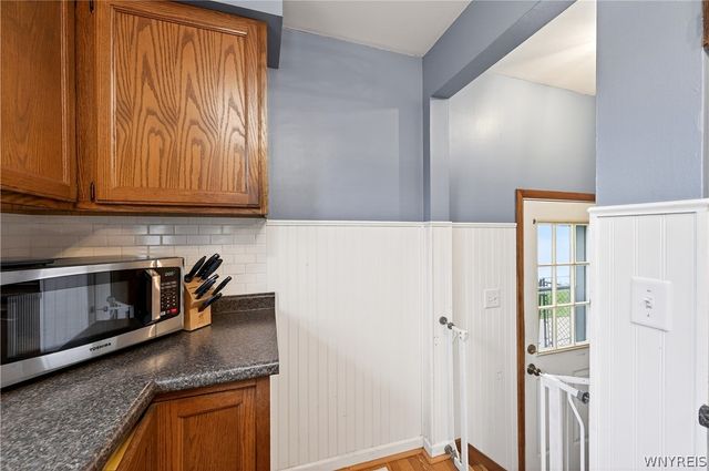 94 Dover Drive, West Seneca, NY 14224