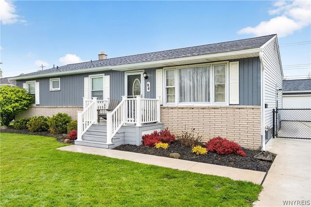 94 Dover Drive, West Seneca, NY 14224
