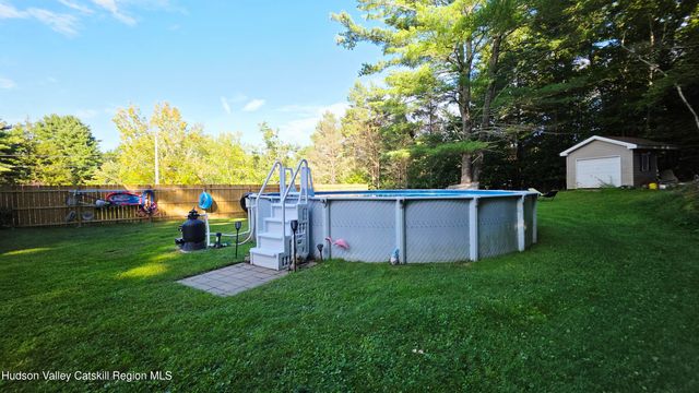 49 Long Lane, Cairo, NY 12413