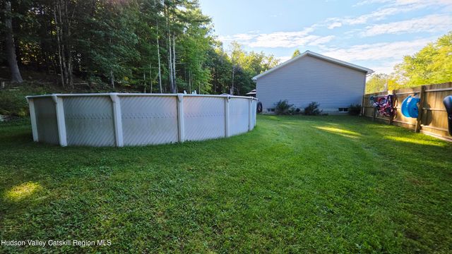 49 Long Lane, Cairo, NY 12413