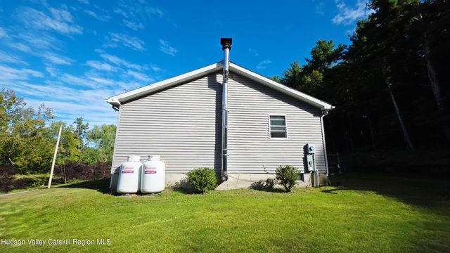 49 Long Lane, Cairo, NY 12413