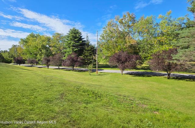 49 Long Lane, Cairo, NY 12413