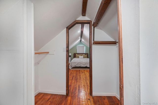 92 E John Street, Lindenhurst, NY 11757