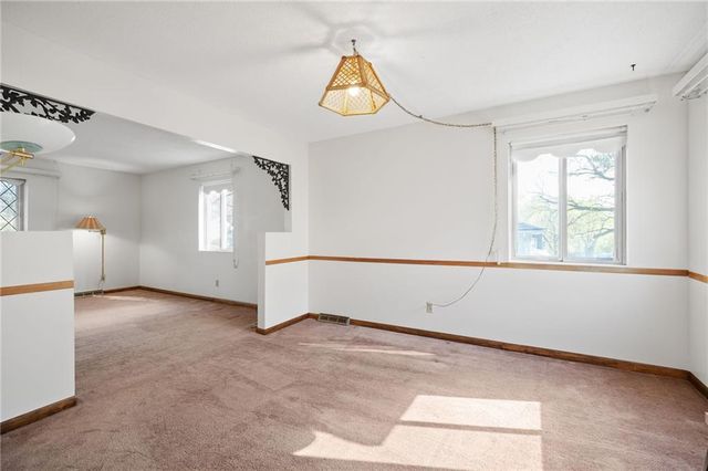 3338 N 59th Terrace, Kansas City, KS 66104