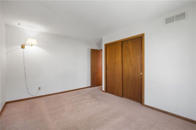 3338 N 59th Terrace, Kansas City, KS 66104