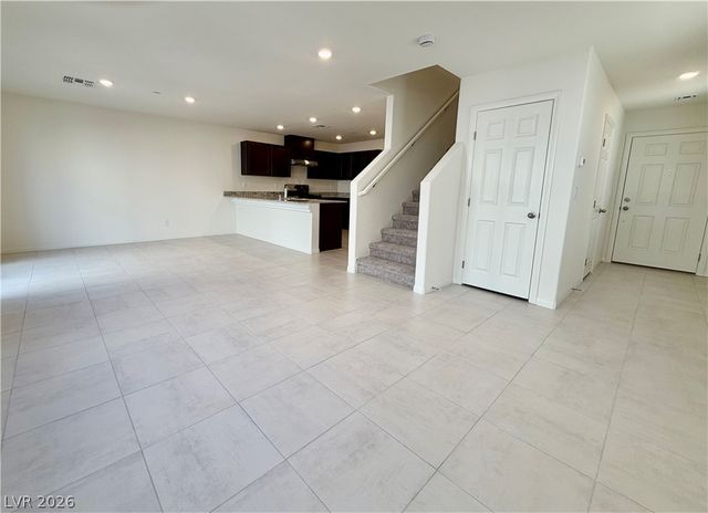 2708 Sandia Crest Street, Las Vegas, NV 89121