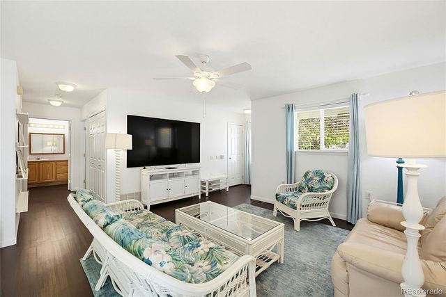 2247 S Iola Street, Aurora, CO 80014