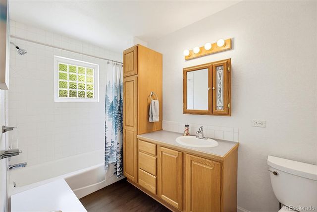 2247 S Iola Street, Aurora, CO 80014