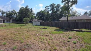 1610 Black Bear Drive, Crosby, TX 77532