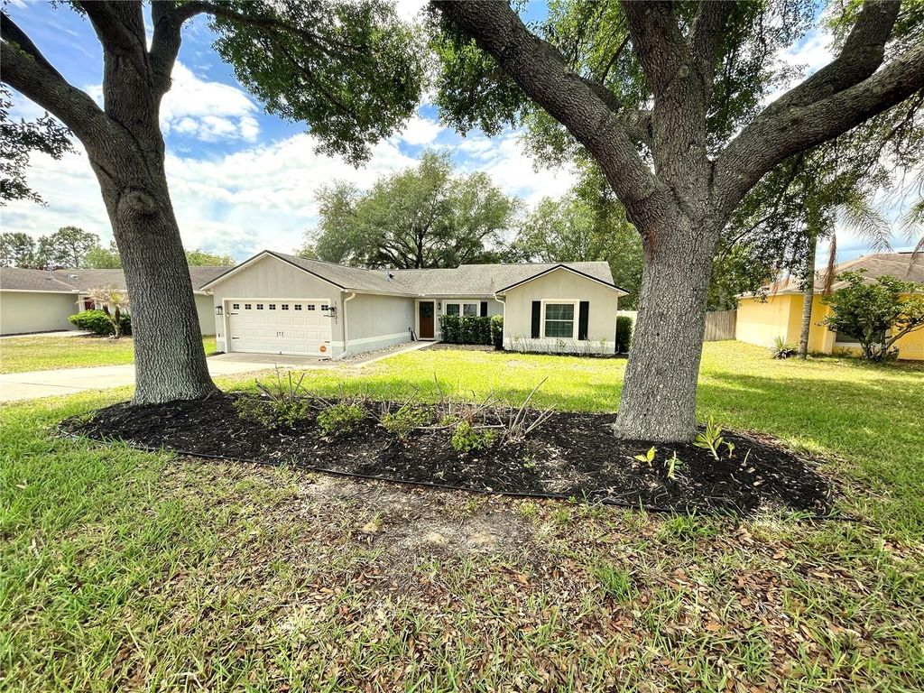15121 MARGAUX DRIVE, Clermont, FL 34714