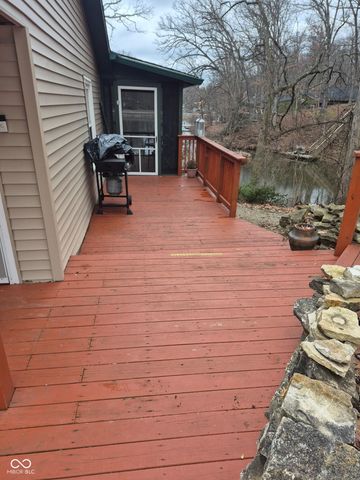 8001 Dyson Drive, Nineveh, IN 46164