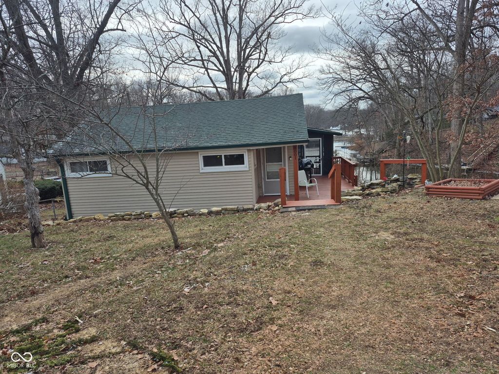 8001 Dyson Drive, Nineveh, IN 46164