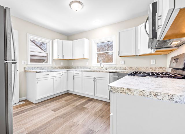 923 Wayne Street, Blackman Twp, MI 49202