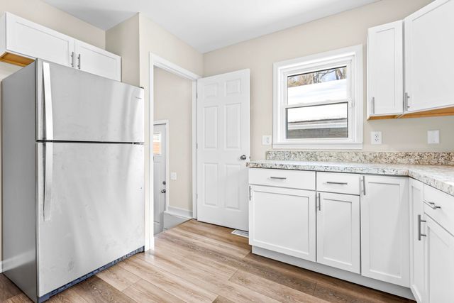 923 Wayne Street, Blackman Twp, MI 49202