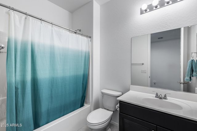 19600 W MONTECITO Avenue, Litchfield Park, AZ 85340