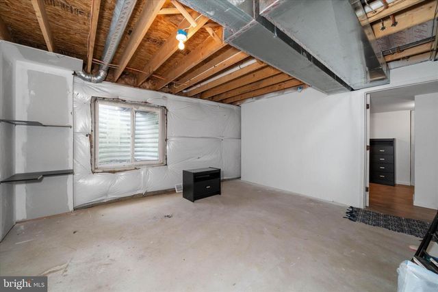 215 BELMONT AVE, Wilmington, DE 19804