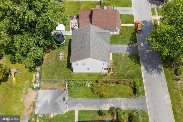 215 BELMONT AVE, Wilmington, DE 19804