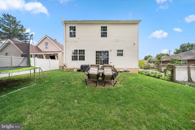 215 BELMONT AVE, Wilmington, DE 19804