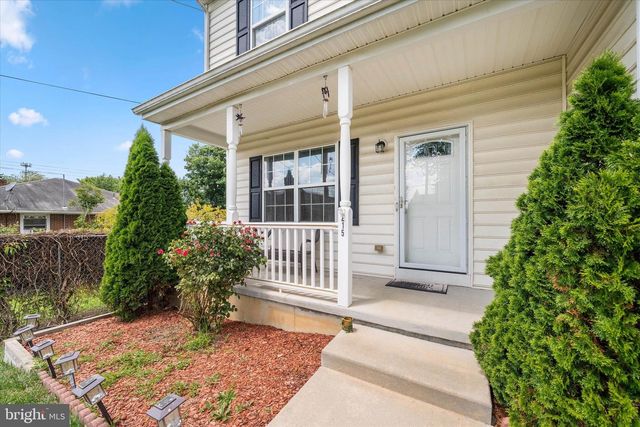 215 BELMONT AVE, Wilmington, DE 19804