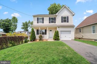 215 BELMONT AVE, Wilmington, DE 19804