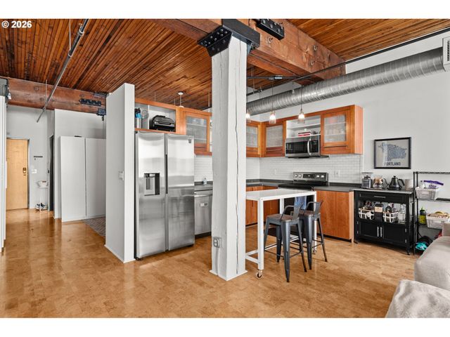 1420 Nw LOVEJOY St 526, Portland, OR 97209