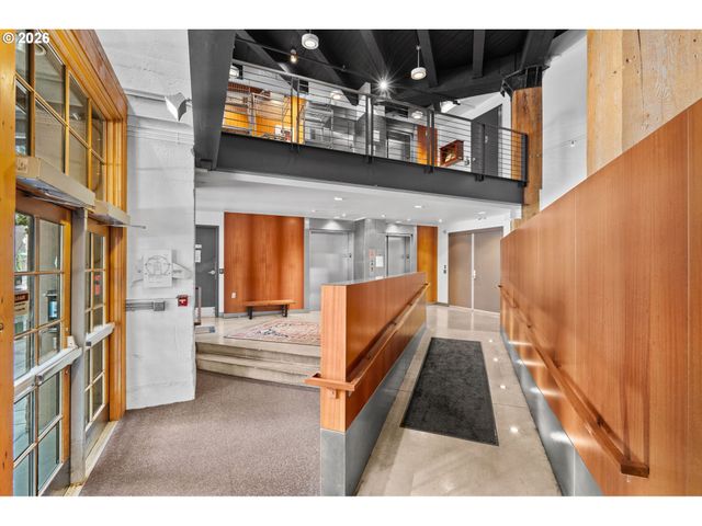 1420 Nw LOVEJOY St 526, Portland, OR 97209
