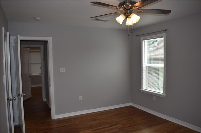 904 Wisconsin Street, Houston, TX 77587