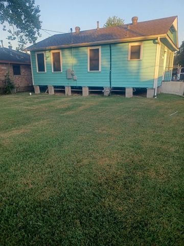 904 Wisconsin Street, Houston, TX 77587