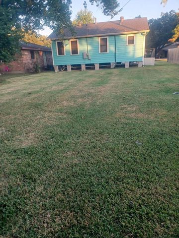 904 Wisconsin Street, Houston, TX 77587