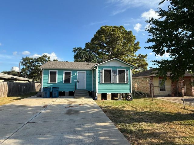 904 Wisconsin Street, Houston, TX 77587