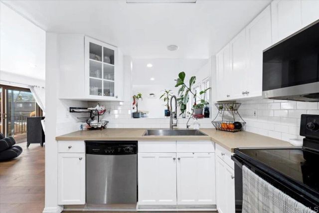 1069 Estes St, El Cajon, CA 92020