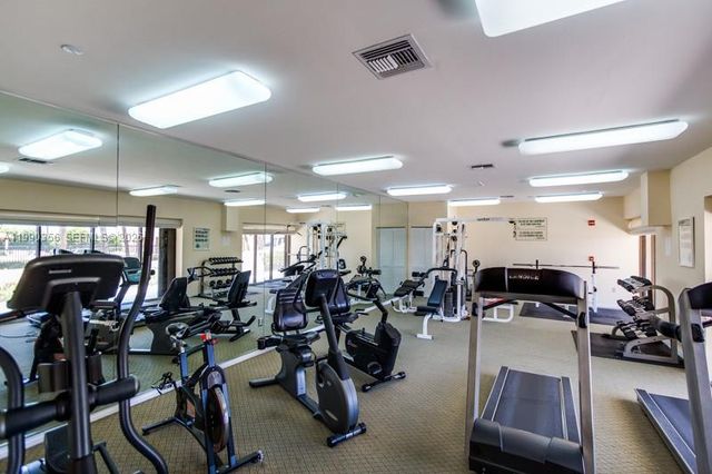 2625 COLLINS AV 1403, Miami Beach, FL 33140