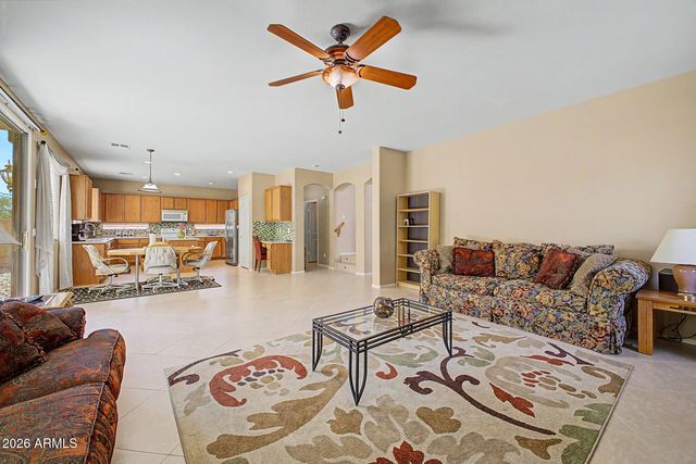 8607 W BROWN Street, Peoria, AZ 85345