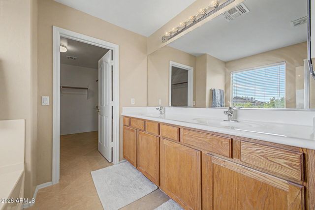8607 W BROWN Street, Peoria, AZ 85345