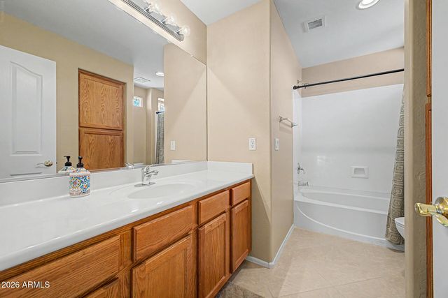 8607 W BROWN Street, Peoria, AZ 85345