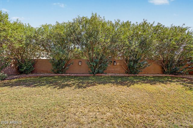 8607 W BROWN Street, Peoria, AZ 85345