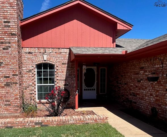 4816 MATTERHORN DRIVE, Wichita Falls, TX 76310