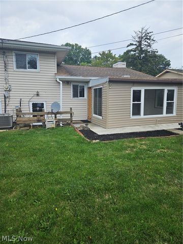25185 Fawn Drive, North Olmsted, OH 44070