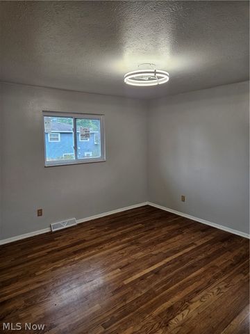 25185 Fawn Drive, North Olmsted, OH 44070