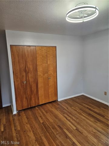 25185 Fawn Drive, North Olmsted, OH 44070