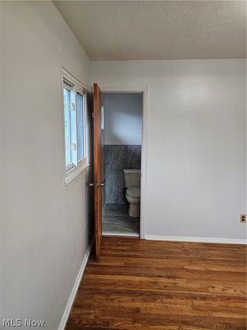 25185 Fawn Drive, North Olmsted, OH 44070