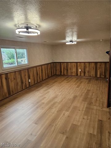 25185 Fawn Drive, North Olmsted, OH 44070
