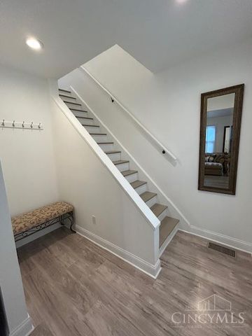 2863 Marshall Avenue, Cincinnati, OH 45225